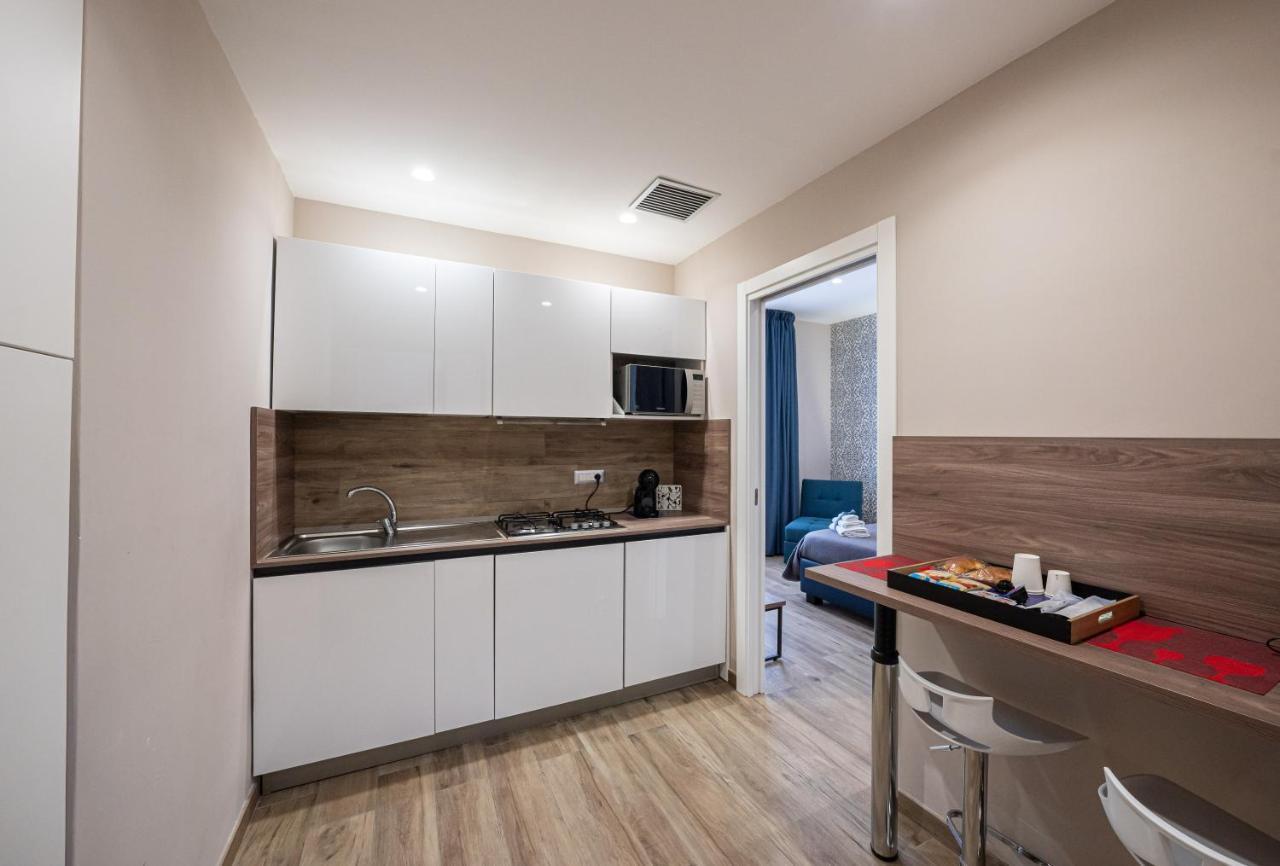 Famalu Apartments Неаполь Екстер'єр фото