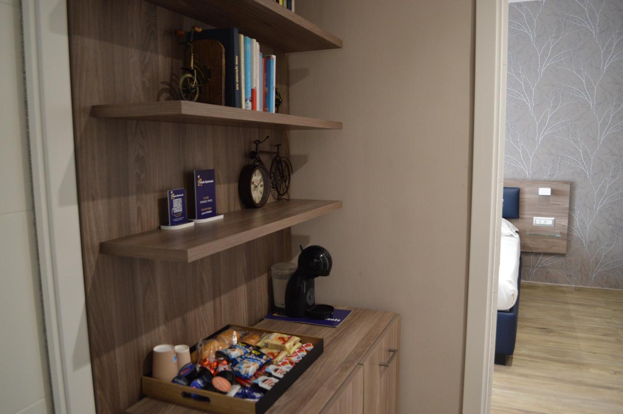 Famalu Apartments Неаполь Екстер'єр фото