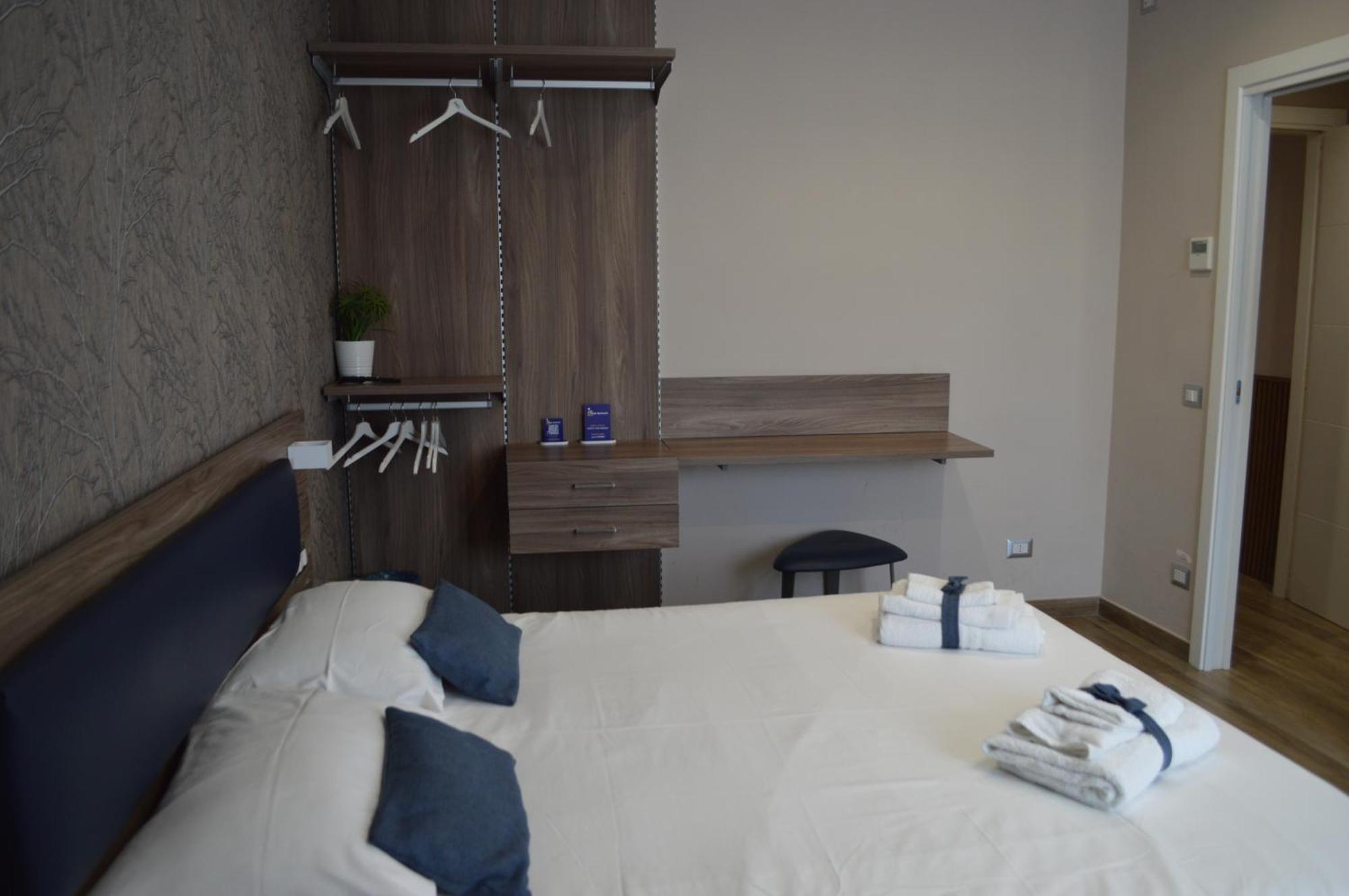Famalu Apartments Неаполь Екстер'єр фото